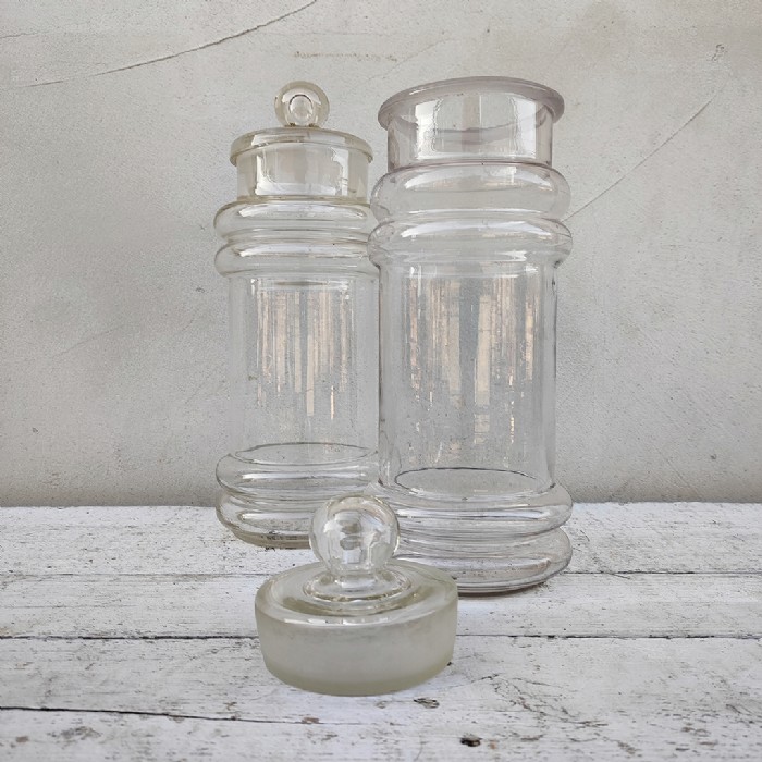 Passa il mouse sull'immagine per ingrandire Immagine dell'articolo Contenitori Contenitore in vetro per caramelle vintage n.365