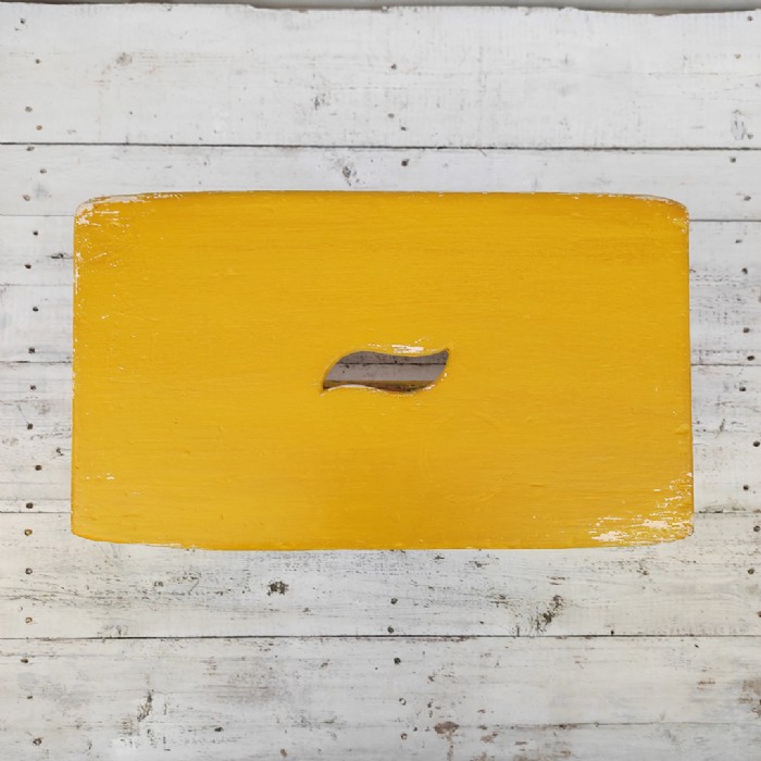 Passa il mouse sull'immagine per ingrandire Immagine dell'articolo Sgabello rurale vintage Sgabello rurale di campagna vintage n.361