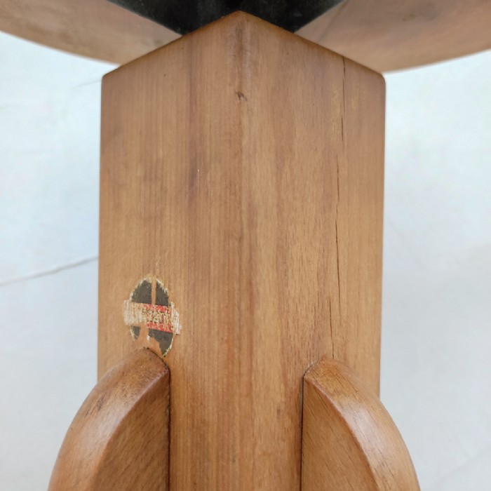 Passa il mouse sull'immagine per ingrandire Immagine dell'articolo Sgabello da laboratorio Sgabello da architetto tecnigrafo vintage n.362