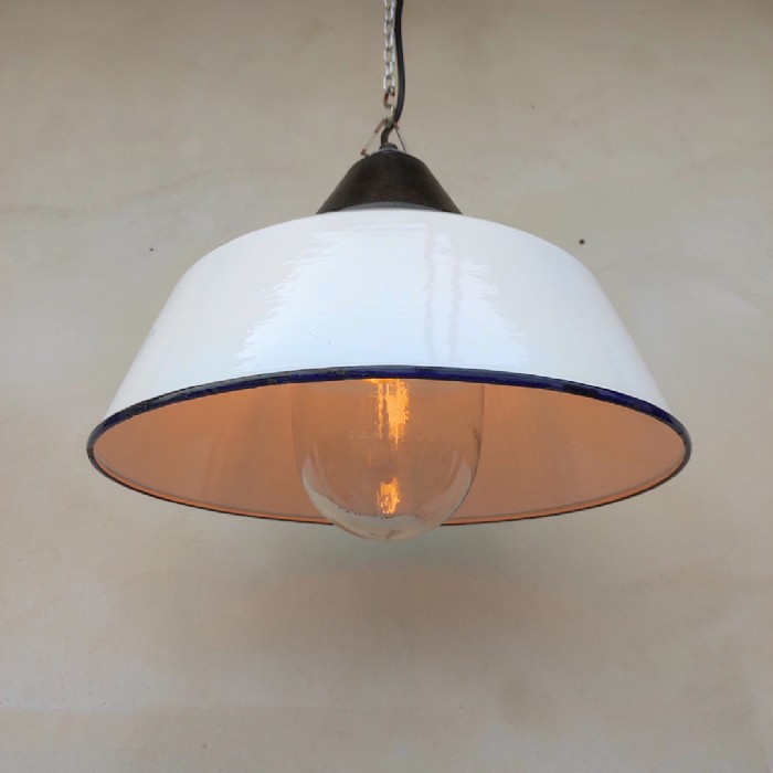 Immagine dell'articolo Lampada industriale a sospensione Lampada industriale vintage Ungherese a sospensione D41 n.433