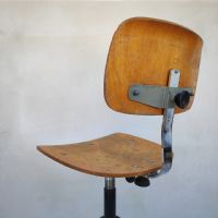 Miniatura dell'articolo Sedia sgabello industriale Velca Legnano vintage - Oggetto n.62