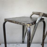 Miniatura dell'articolo Sgabello industriale in ferro da officina vintage - Oggetto n.64