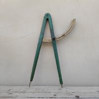 Miniatura dell'articolo 8 compassi in legno da artigiano antichi - Oggetto n.316