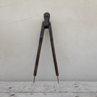 Miniatura dell'articolo 8 compassi in legno da artigiano antichi - Oggetto n.316