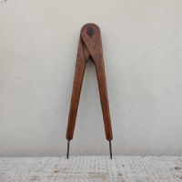 Miniatura dell'articolo 8 compassi in legno da artigiano antichi - Oggetto n.316