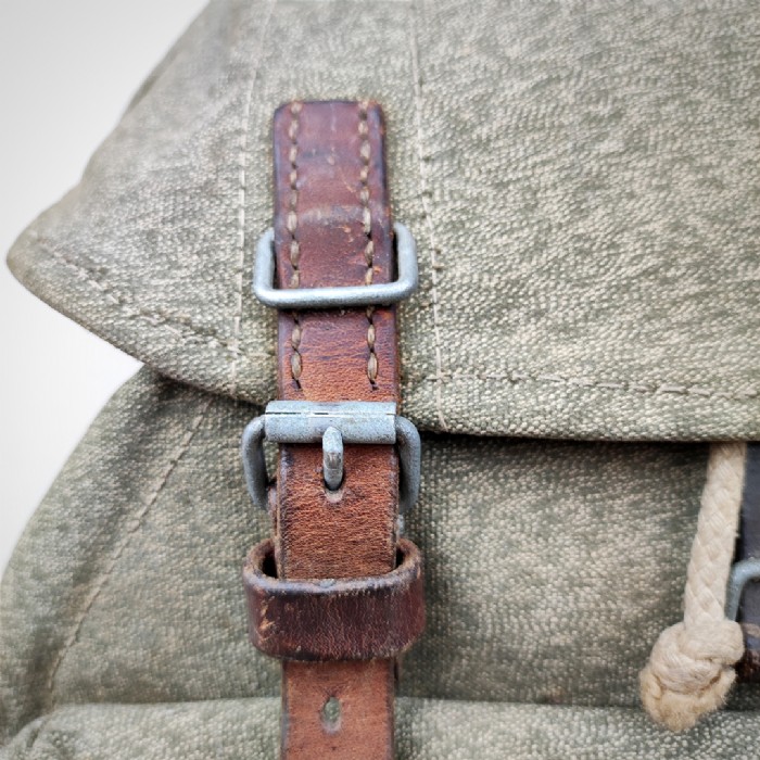 Miniatura dell'articolo Zaino esercito Svizzero Vintage - Oggetto n.91