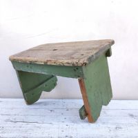 Ingrandisci l'immagine Miniatura dell'articolo Sgabello industriale Sgabello industriale in legno vintage n.367