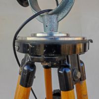 Miniatura dell'articolo Faro da teatro spot IFF con treppiede vintage - Oggetto n.233