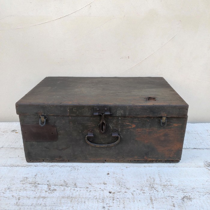 Immagine dell'articolo Contenitori Cassa da viaggio militare vintage n.415