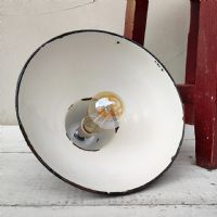Ingrandisci l'immagine Miniatura dell'articolo Lampada industriale a sospensione Coppia (2) di lampade industriali vintage a sospensione D25,5 n.342