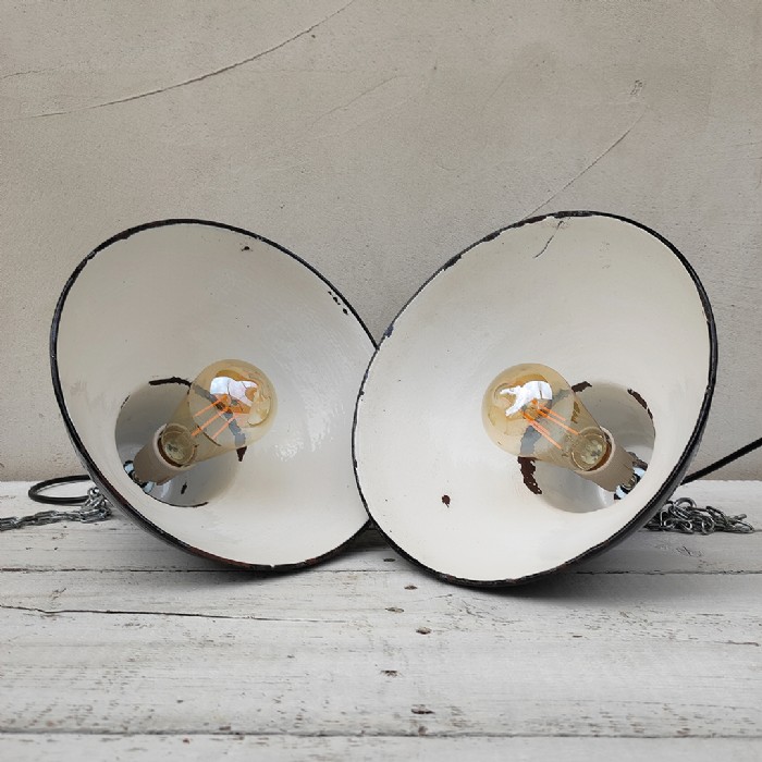 Passa il mouse sull'immagine per ingrandire Immagine dell'articolo Lampada industriale a sospensione Coppia (2) di lampade industriali vintage a sospensione D25,5 n.342