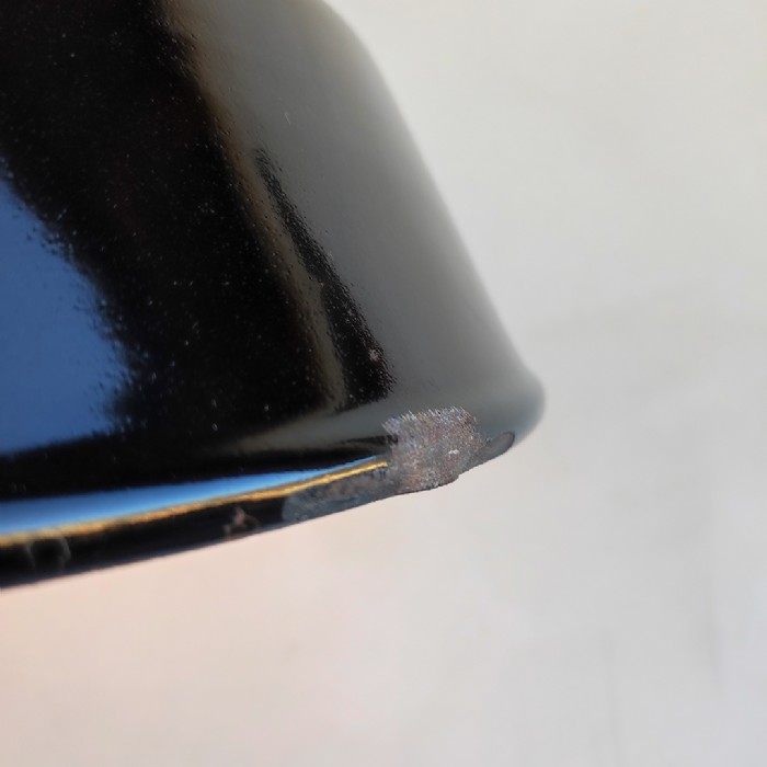 Immagine dell'articolo Lampada industriale a sospensione Lampada industriale a sospensione italiana vintage D35,5 n.402