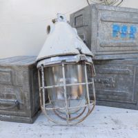 Miniatura dell'articolo Lampada industriale a sospensione LAMPADA INDUSTRIALE BUNKER EOW DDR VINTAGE n.384