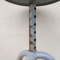 Miniatura dell'articolo Sgabello industriale in ferro da officina vintage - Oggetto n.257
