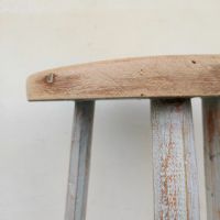 Miniatura dell'articolo Sgabello in legno Sgabello in legno vintage n.447