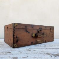 Miniatura dell'articolo Contenitori Valigia da viaggio vintage n.417