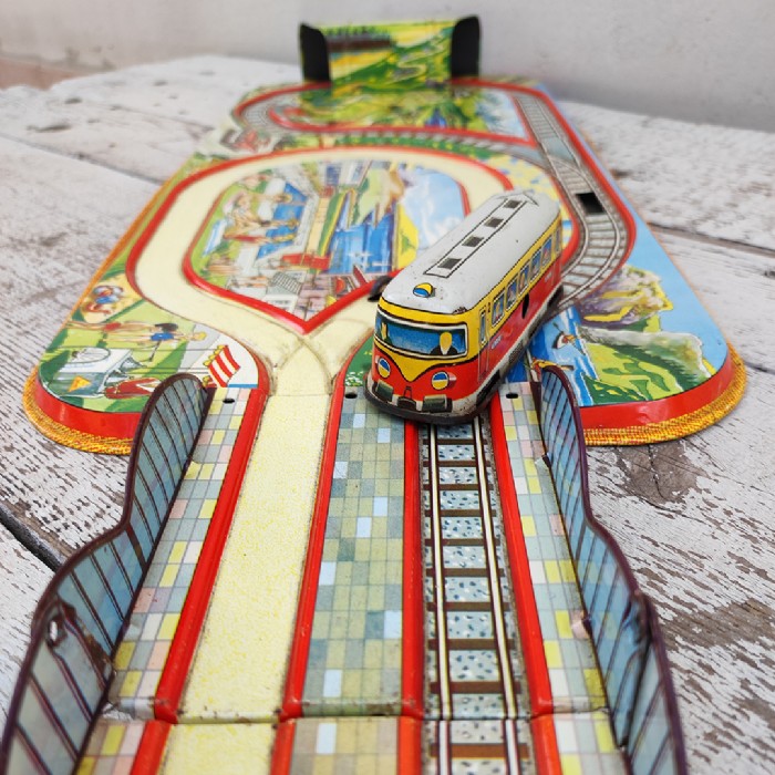 Miniatura dell'articolo Stazione Giocattolo Made in Western Germany - Oggetto n.298