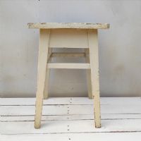 Miniatura dell'articolo Sgabello rustico di campagna vintage - Oggetto n.70