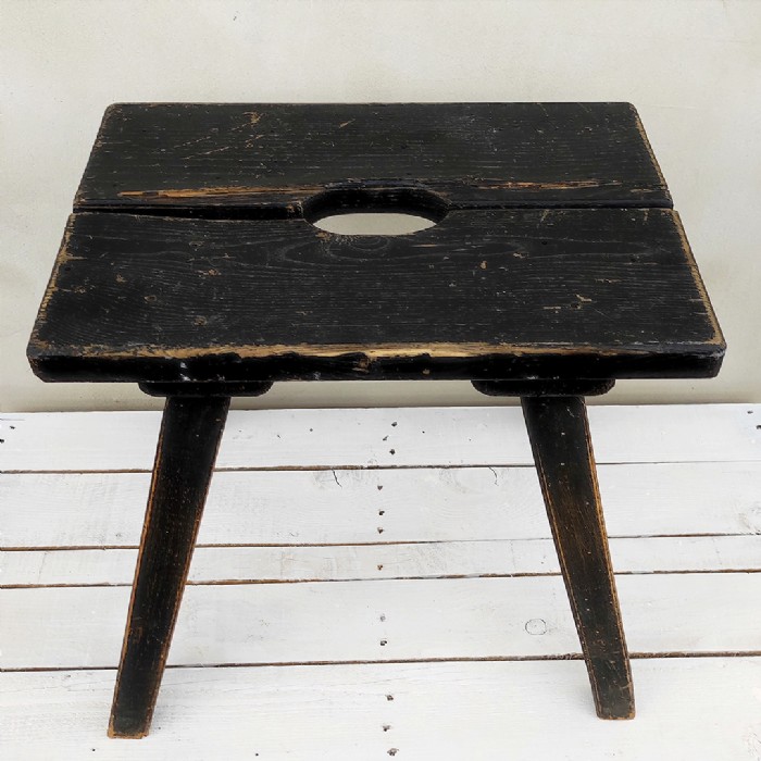 Miniatura dell'articolo Sgabello rustico vintage - Oggetto n.71