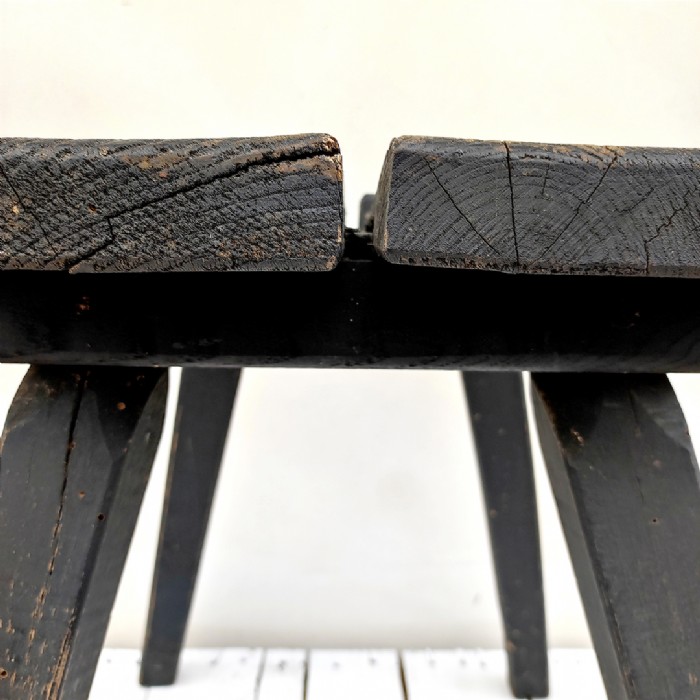 Miniatura dell'articolo Sgabello rustico vintage - Oggetto n.71