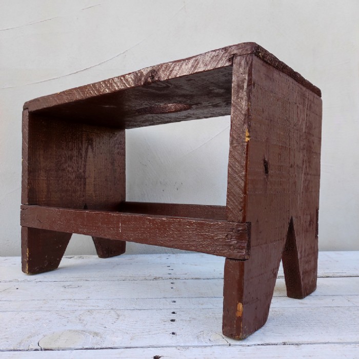 Miniatura dell'articolo Sgabello rustico vintage - Oggetto n.72