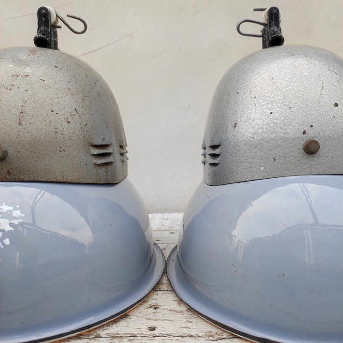 Immagine dell'articolo Lampada industriale a sospensione Lampade industriali a sospensione vintage (coppia) n.462