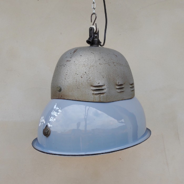 Immagine dell'articolo Lampada industriale a sospensione Lampade industriali a sospensione vintage (coppia) n.462