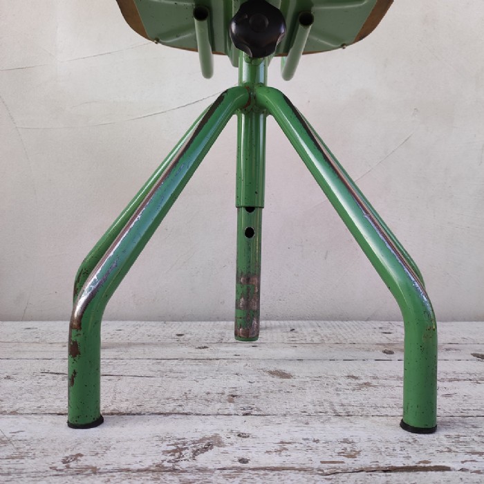 Miniatura dell'articolo Sedia sgabello industriale vintage - Oggetto n.234