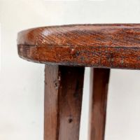 Miniatura dell'articolo Sgabello rustico vintage - Oggetto n.73