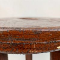 Miniatura dell'articolo Sgabello rustico vintage - Oggetto n.73
