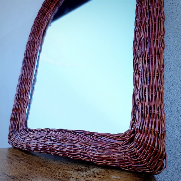 Miniatura dell'articolo Specchio in rattan vimini vintage - Oggetto n.153