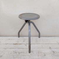 Miniatura dell'articolo Sgabello industriale Sgabello industriale in ferro vintage n.418