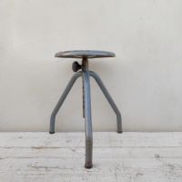 Miniatura dell'articolo Sgabello industriale Sgabello industriale in ferro vintage n.420