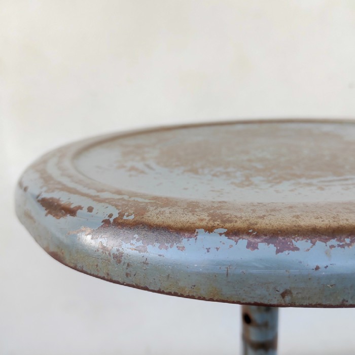Immagine dell'articolo Sgabello industriale Sgabello industriale in ferro vintage n.420