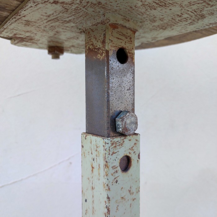 Immagine dell'articolo Sgabello industriale Sgabello industriale vintage n.437