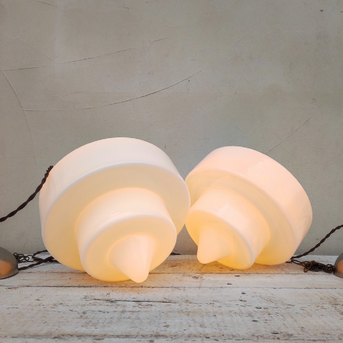 Immagine dell'articolo Lampade a sospensione Lampade art deco a sospensione vintage (coppia) D25 n.469
