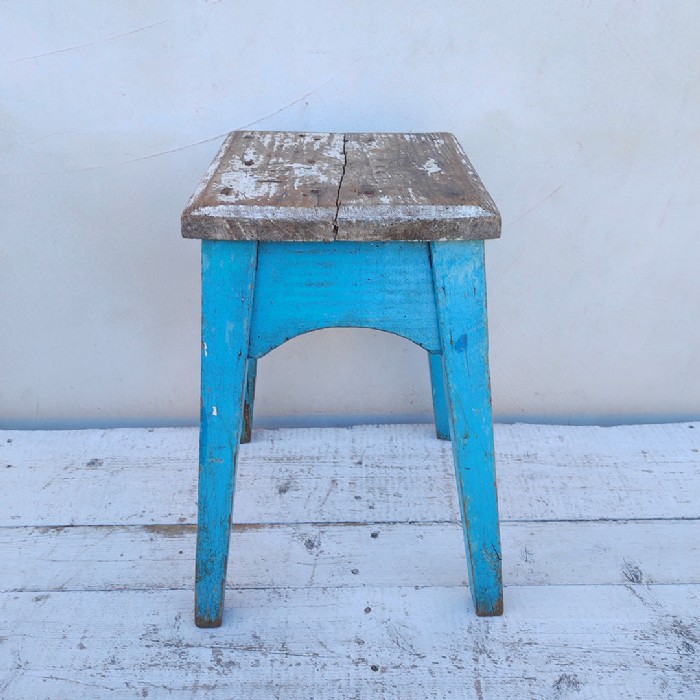 Immagine dell'articolo Sgabello rurale vintage Sgabello rurale rustico vintage n.421