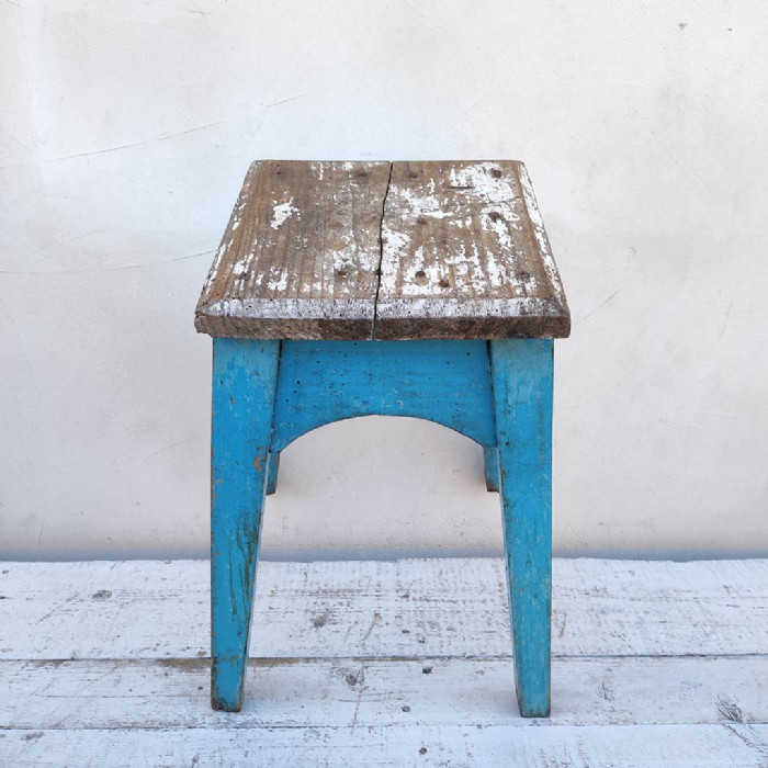 Immagine dell'articolo Sgabello rurale vintage Sgabello rurale rustico vintage n.421