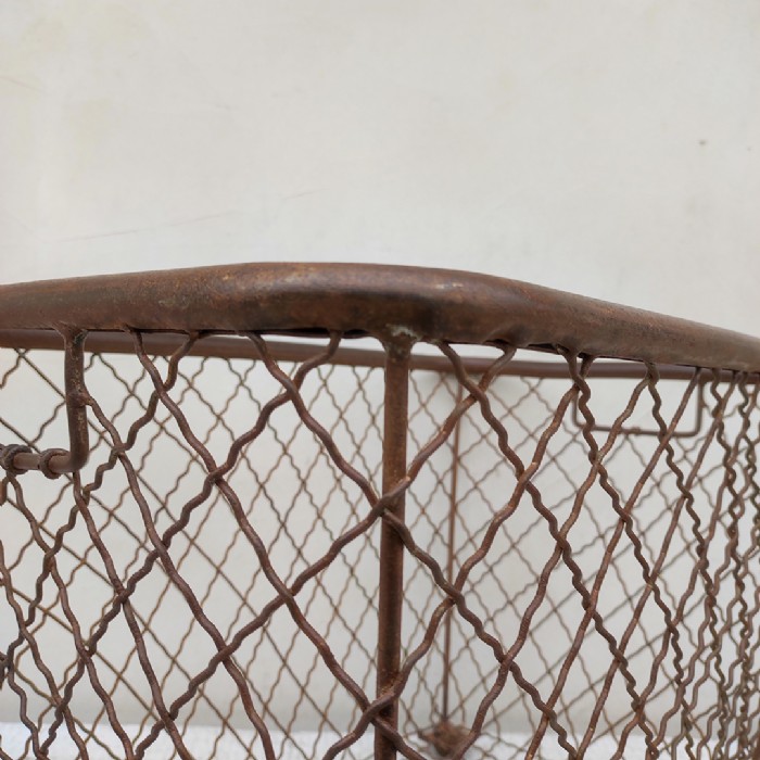 Immagine dell'articolo Contenitori Cesta industriale in ferro vintage n.422