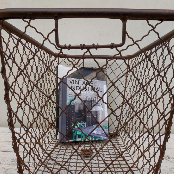 Immagine dell'articolo Contenitori Cesta industriale in ferro vintage n.422