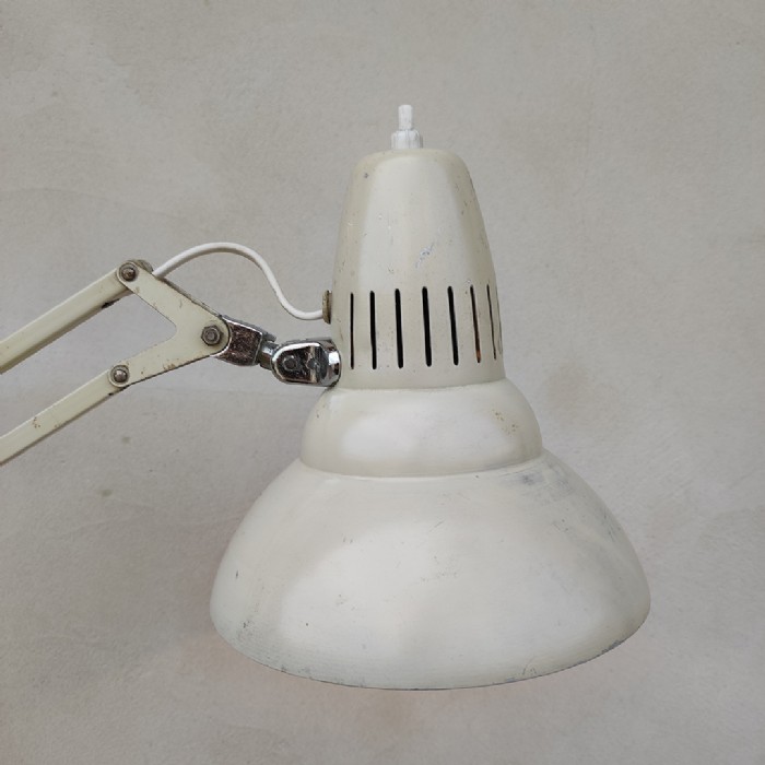 Passa il mouse sull'immagine per ingrandire Immagine dell'articolo Lampada da scrivania  Lampada da scrivania LEDU Made in Sweden n.317
