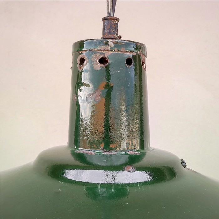 Miniatura dell'articolo Lampade industriali vintage Cecoslovacchia a sospensione (coppia) - Oggetto n.172