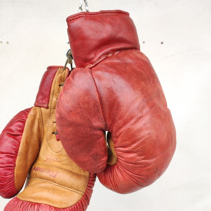 Immagine dell'articolo Sport Guantoni da boxe Vintage n.388