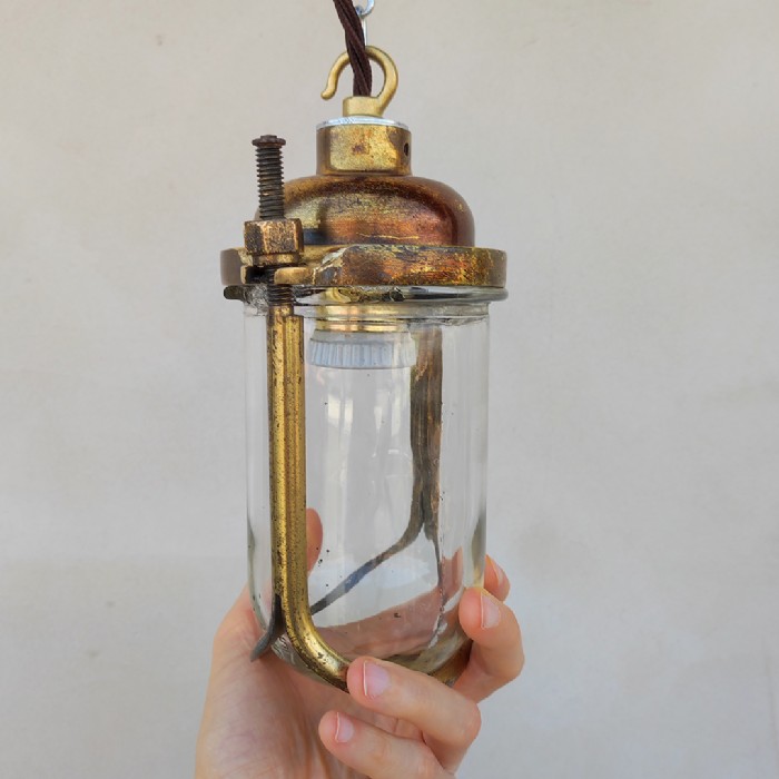Passa il mouse sull'immagine per ingrandire Lampada navale General Electric Company UK vintage - foto 4