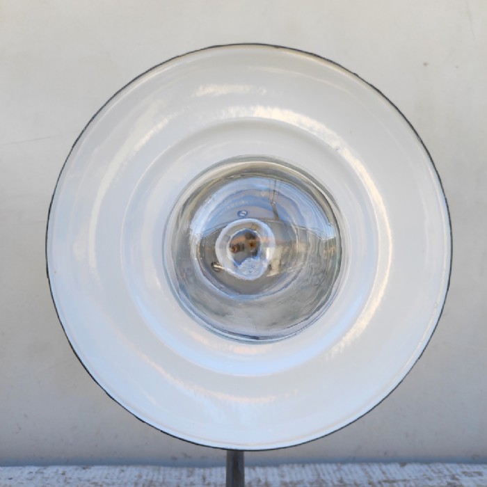 Passa il mouse sull'immagine per ingrandire Lampada industriale vintage da parete ungherese D31 - foto 15