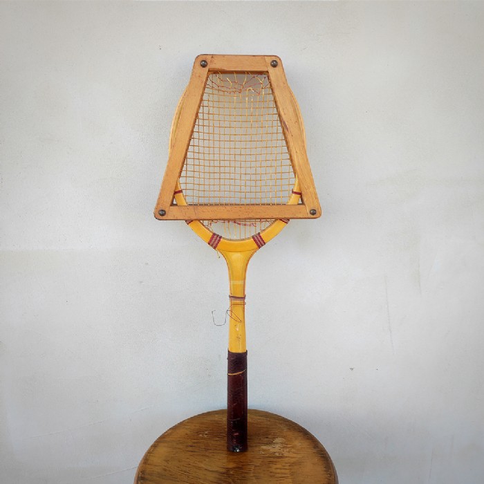 Miniatura dell'articolo Racchetta da tennis Astra Milano Vintage - Oggetto n.159