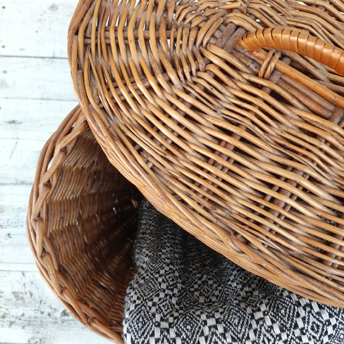 Immagine dell'articolo Contenitori Cesta in vimini vintage n.389