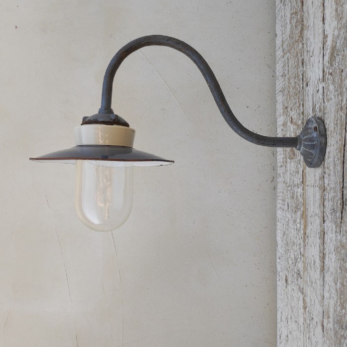 Passa il mouse sull'immagine per ingrandire Lampada industriale vintage da parete ungherese D23,5 - foto 11