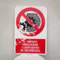 Miniatura dell'articolo Cartello industriale sicurezza vintage - Oggetto n.109
