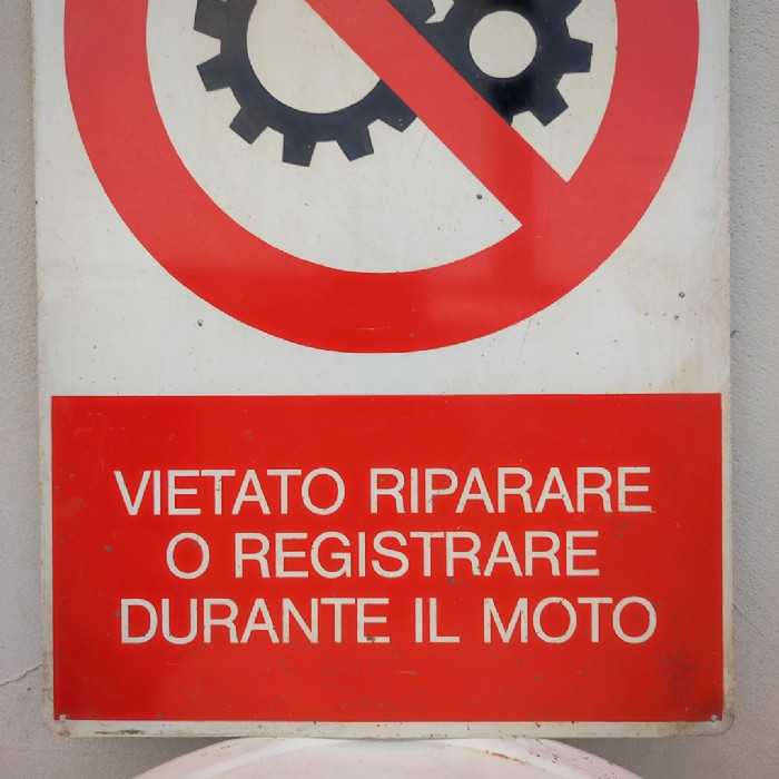 Miniatura dell'articolo Cartello industriale di sicurezza vintage - Oggetto n.110